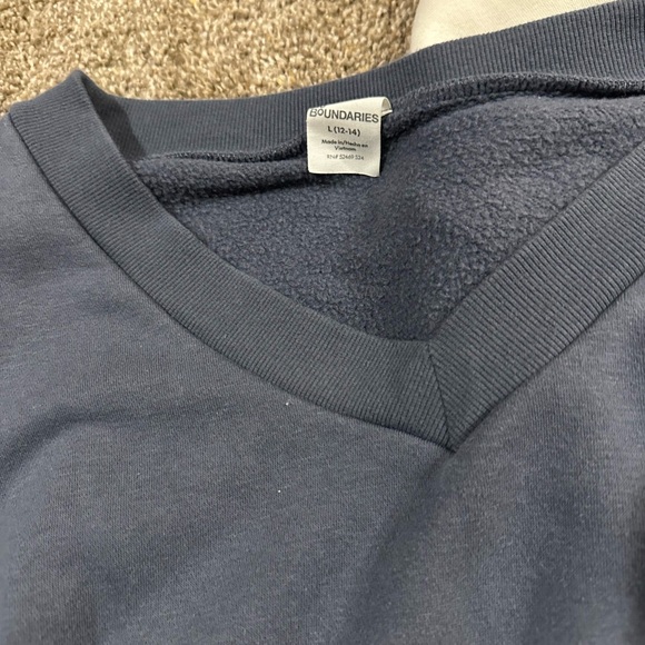 Navy and Cream cropped Sweatshirts - Picture 3 of 10